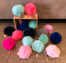 Load image into Gallery viewer, Fluffy Pom Pom  keyring
